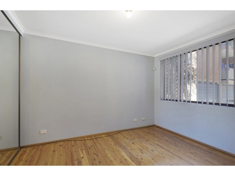 81/142 Moore Street, Liverpool NSW 2170