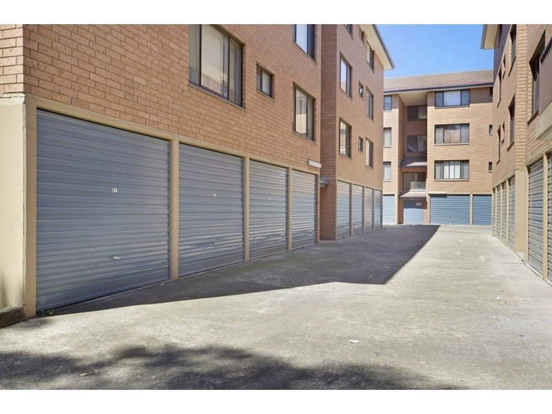 81/142 Moore Street, Liverpool NSW 2170