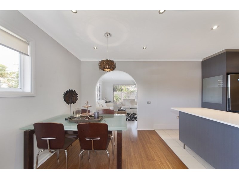 29 Hillview Parade, Lurnea NSW 2170