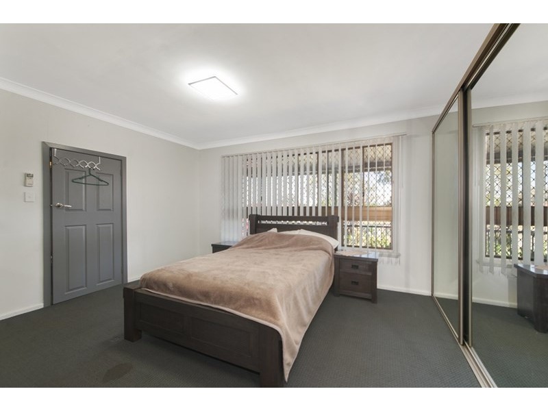 30 Lions Avenue, Lurnea NSW 2170