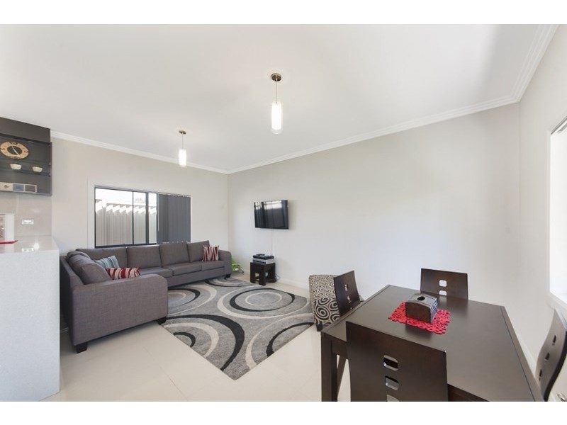 30 Lions Avenue, Lurnea NSW 2170