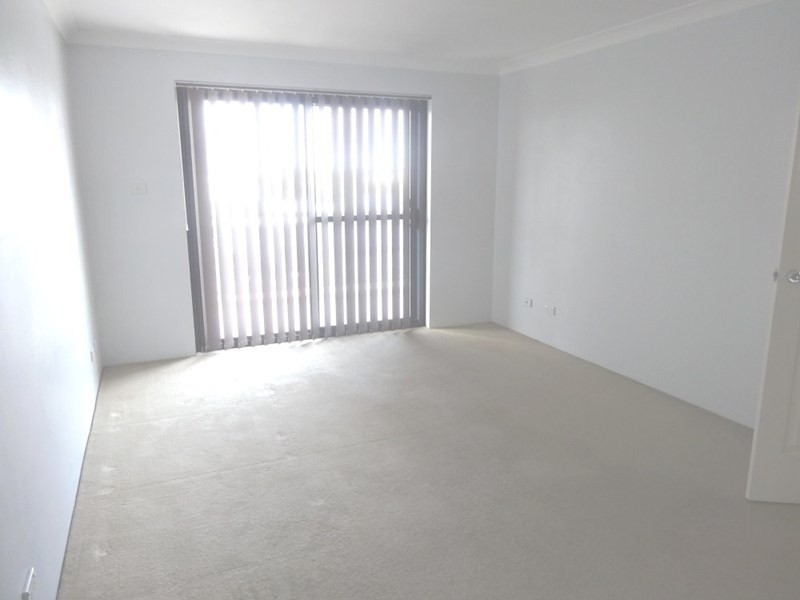 18/16-18 Bigge Street, Liverpool NSW 2170