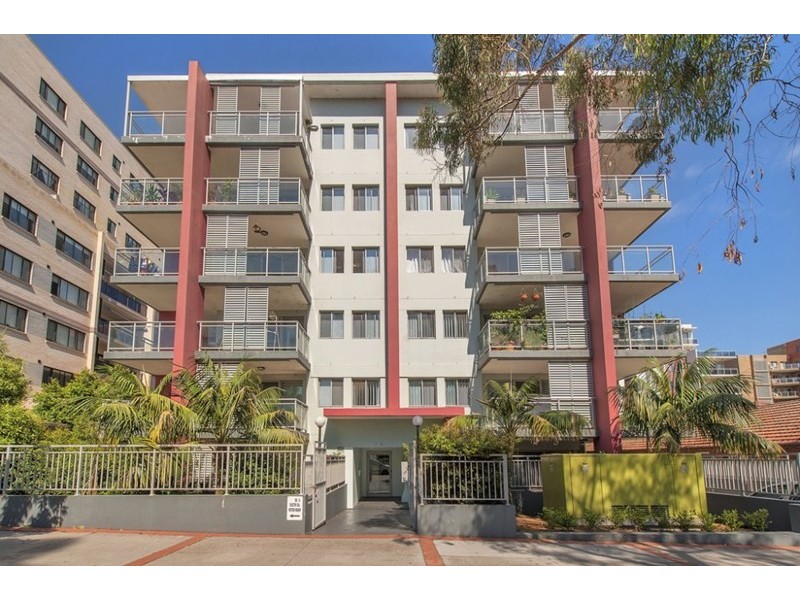 1/17-19 Northumberland Street, Liverpool NSW 2170