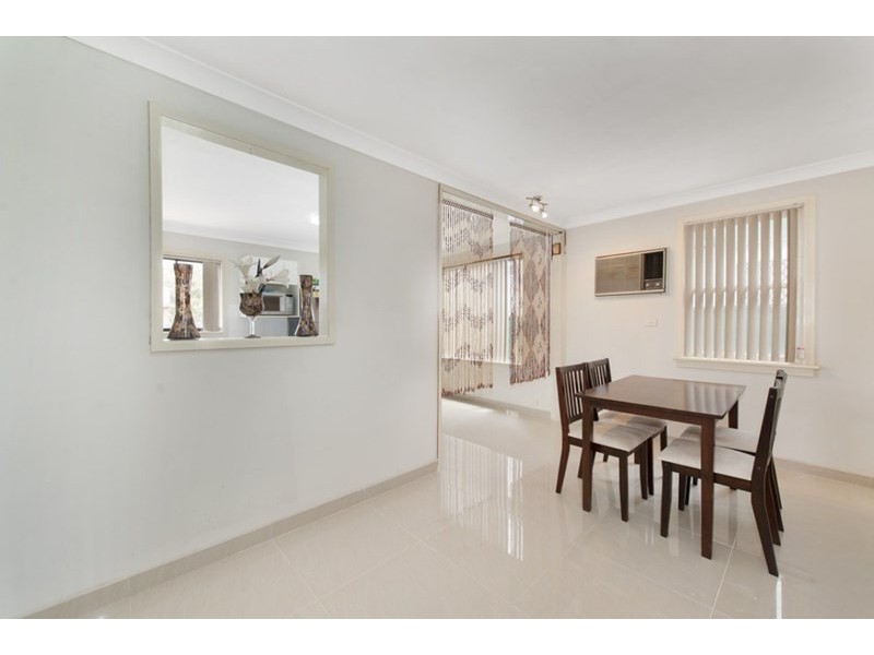 23 Facey Crescent, Lurnea NSW 2170