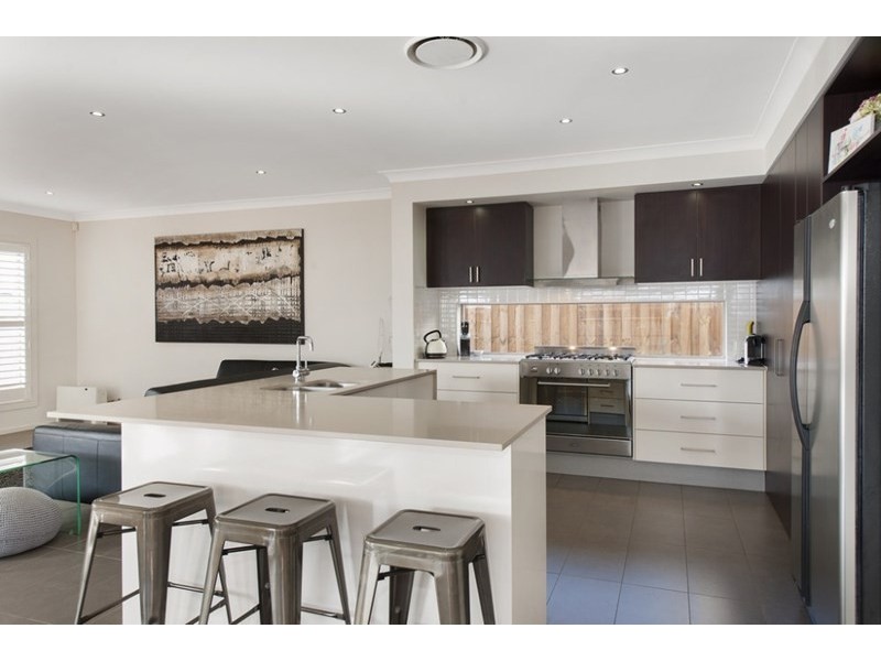 21 Graziers Way, Carnes Hill NSW 2171