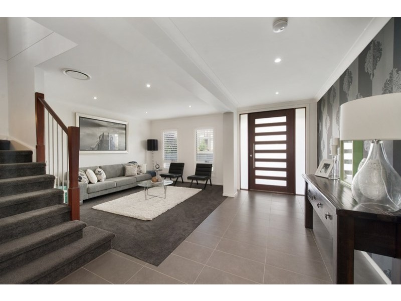 21 Graziers Way, Carnes Hill NSW 2171