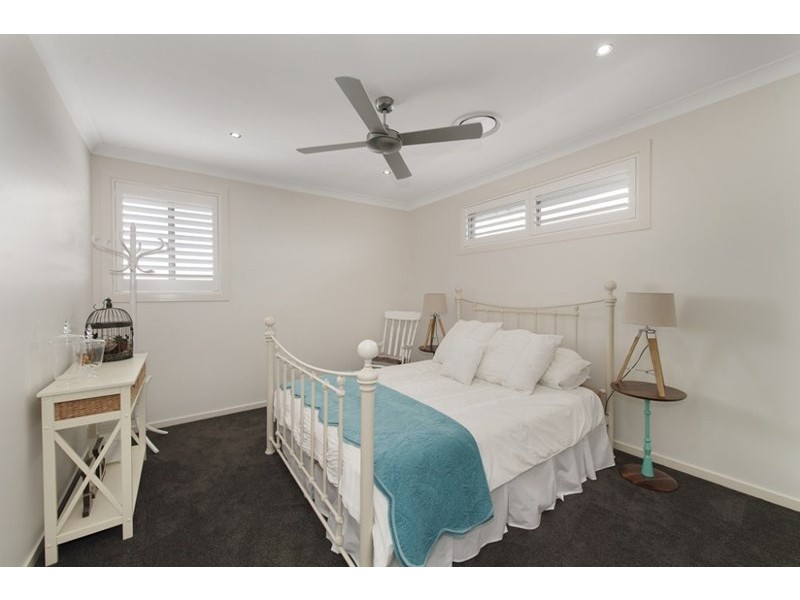 21 Graziers Way, Carnes Hill NSW 2171