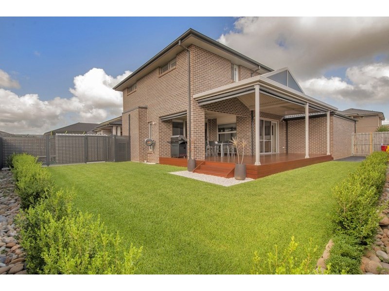 21 Graziers Way, Carnes Hill NSW 2171