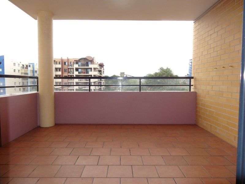 28/84 Campbell Street, Liverpool NSW 2170