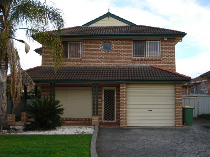 Edensor Park NSW 2176
