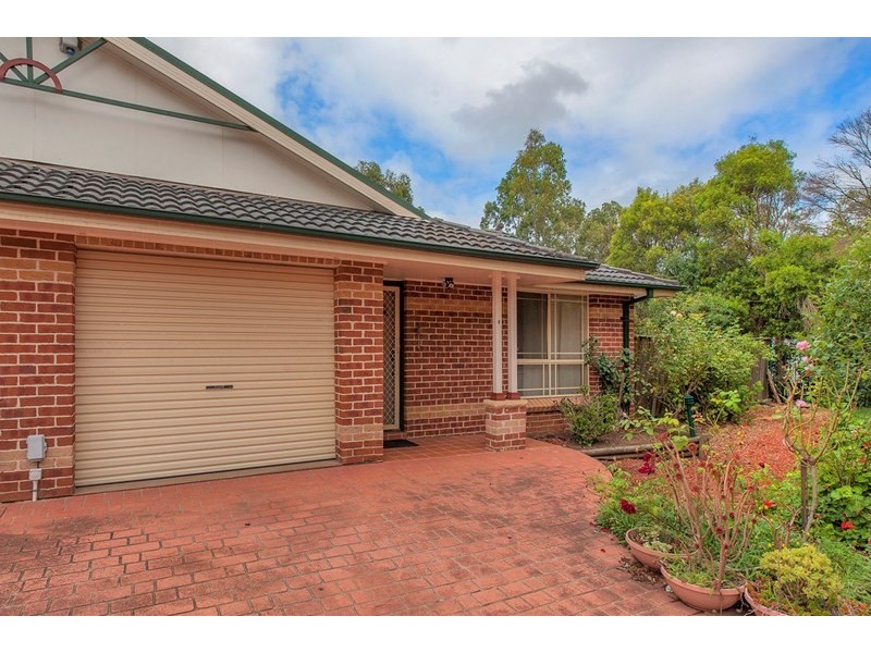 6/182-184 Leacocks Lane, Casula NSW 2170