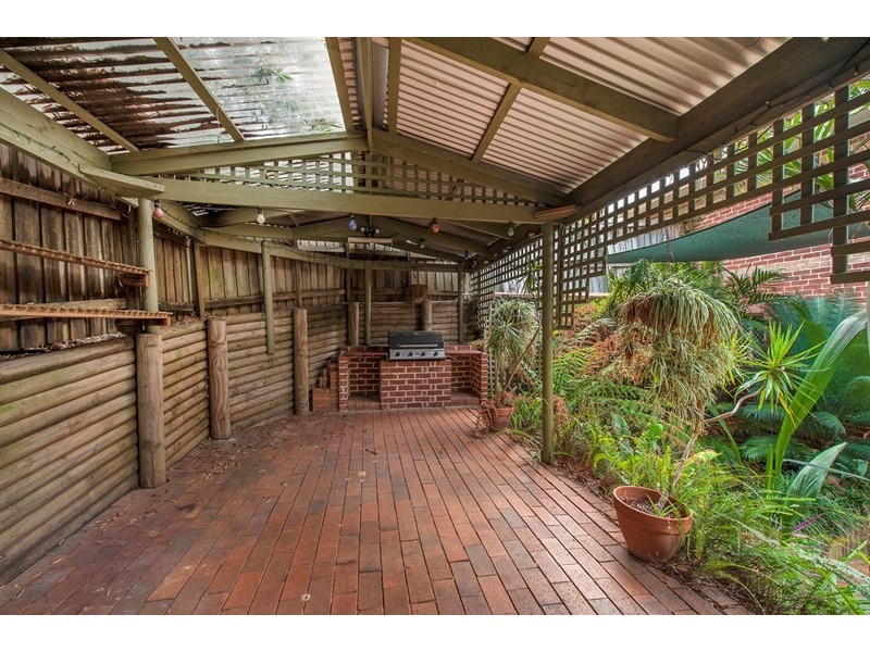 6/182-184 Leacocks Lane, Casula NSW 2170