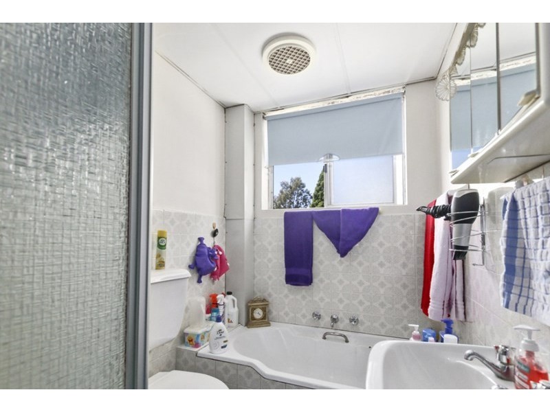 1/41 Castlereagh Street, Liverpool NSW 2170