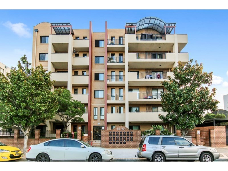 15/25-27 Castlereagh Street, Liverpool NSW 2170