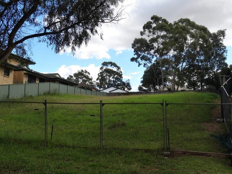 22 Niland Way, Casula NSW 2170