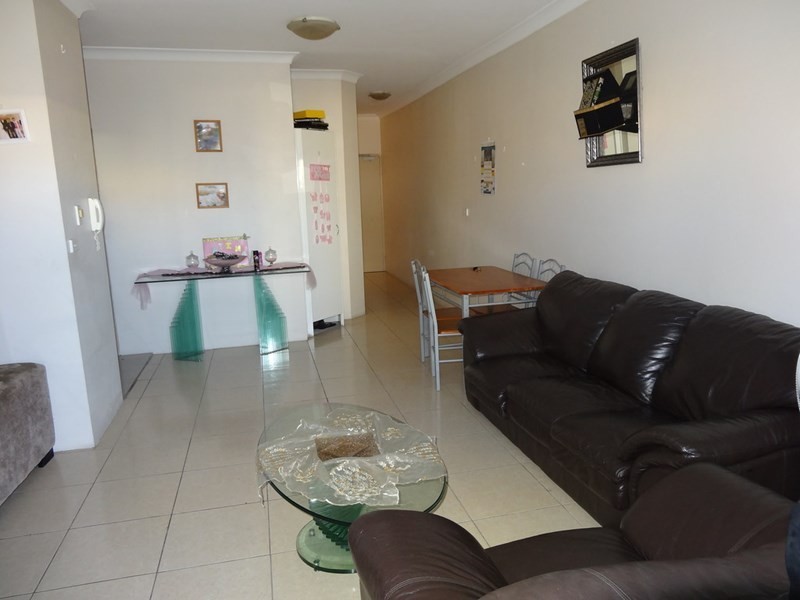 6/49 Bathurst Street, Liverpool NSW 2170