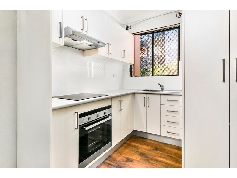 1/15-17 Charles Street, Liverpool NSW 2170