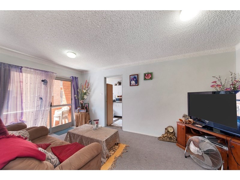 13/5 Drummond Street, Warwick Farm NSW 2170