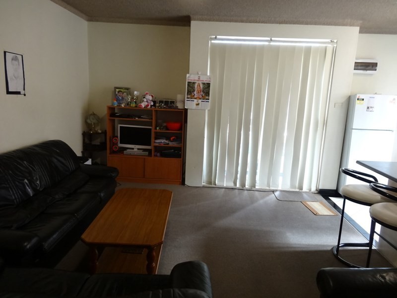 11/4 Forbes Street, Warwick Farm NSW 2170