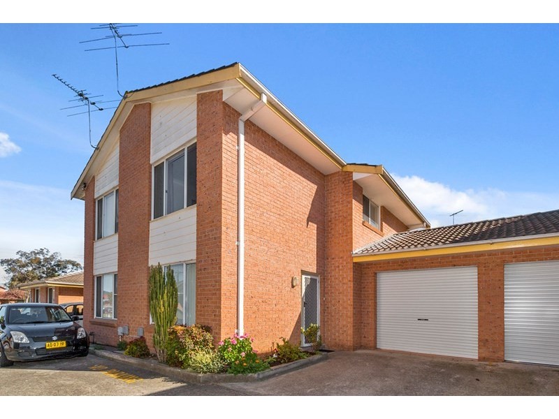 3/5-7 Thelma Street, Lurnea NSW 2170