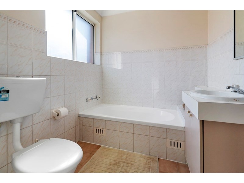 3/5-7 Thelma Street, Lurnea NSW 2170