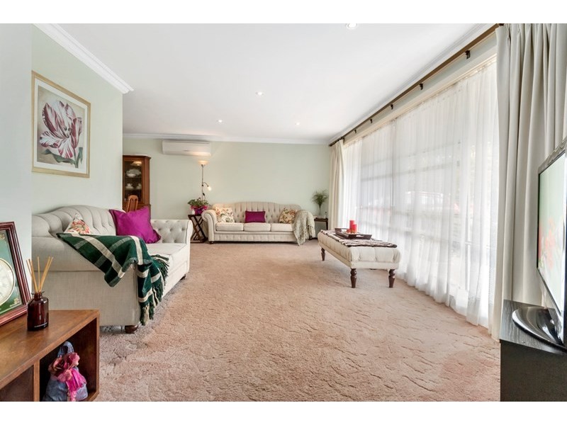 6 Junction Road, Moorebank NSW 2170