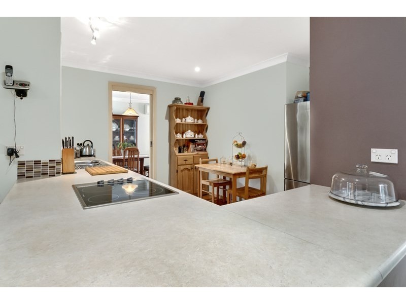 6 Junction Road, Moorebank NSW 2170