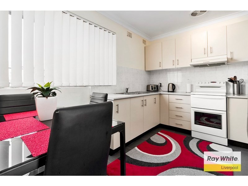 9/121 Castlereagh Street, Liverpool NSW 2170