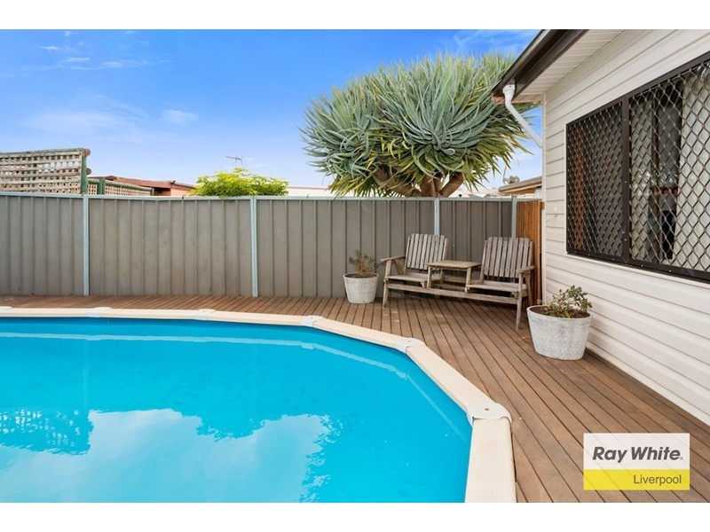 16 Medley Avenue, Liverpool NSW 2170