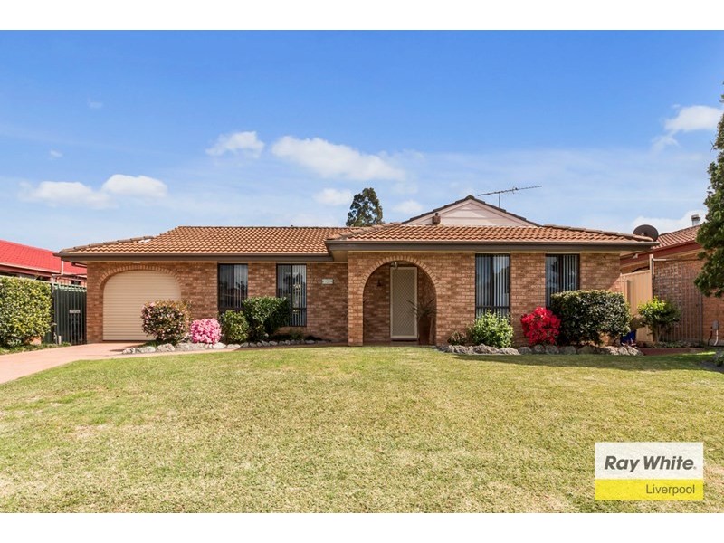 8 Melville Close, Hinchinbrook NSW 2168