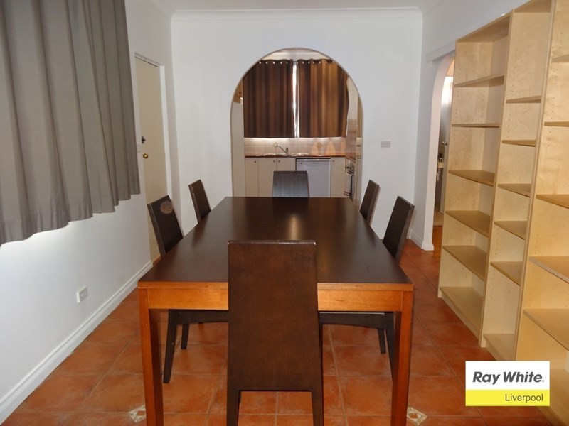 9 Grevillea Crescent, Prestons NSW 2170