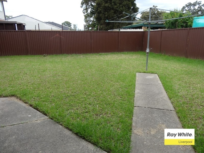 9 Grevillea Crescent, Prestons NSW 2170