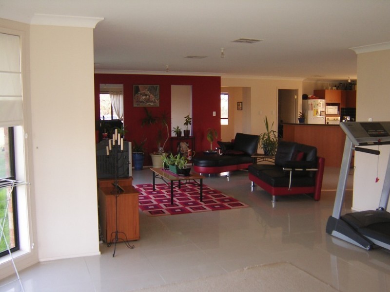 122 Dickson Street, Leppington NSW 2179