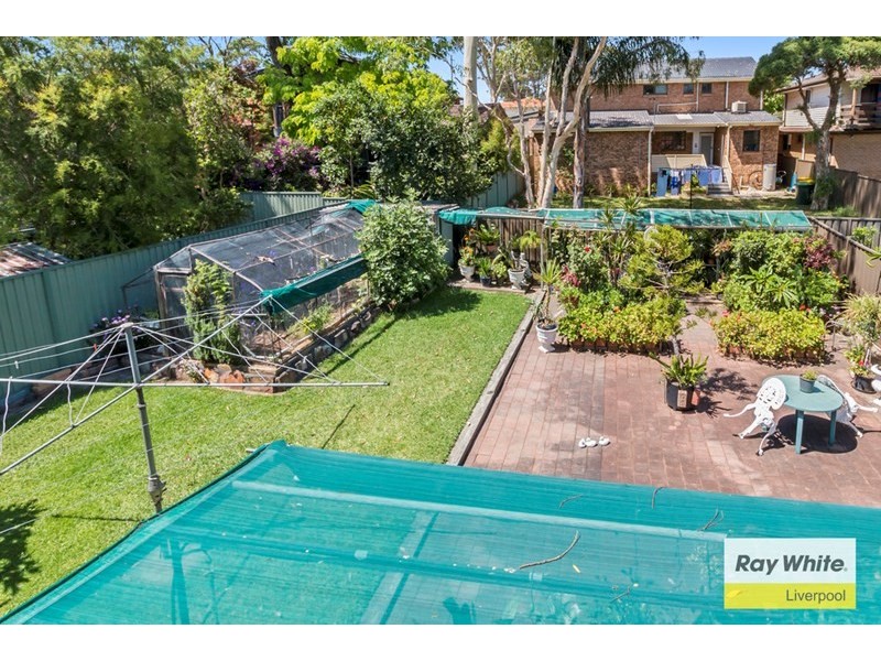 5 Grose Avenue, Lurnea NSW 2170
