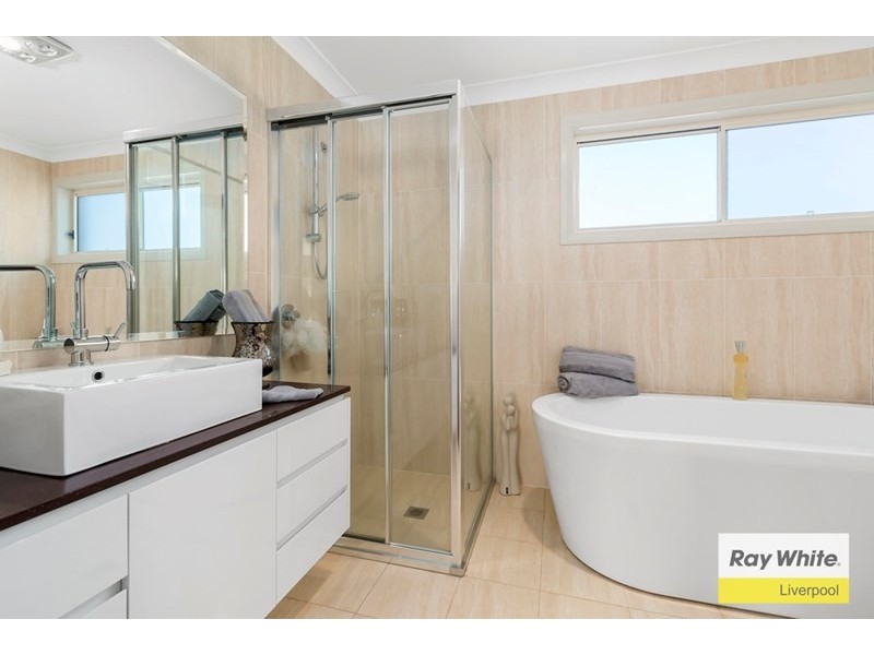 Middleton Grange NSW 2171