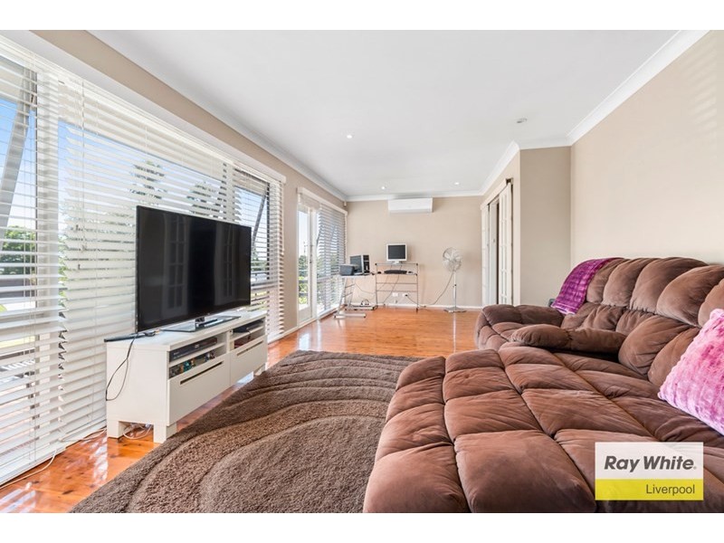 10 Colonial Place, Casula NSW 2170