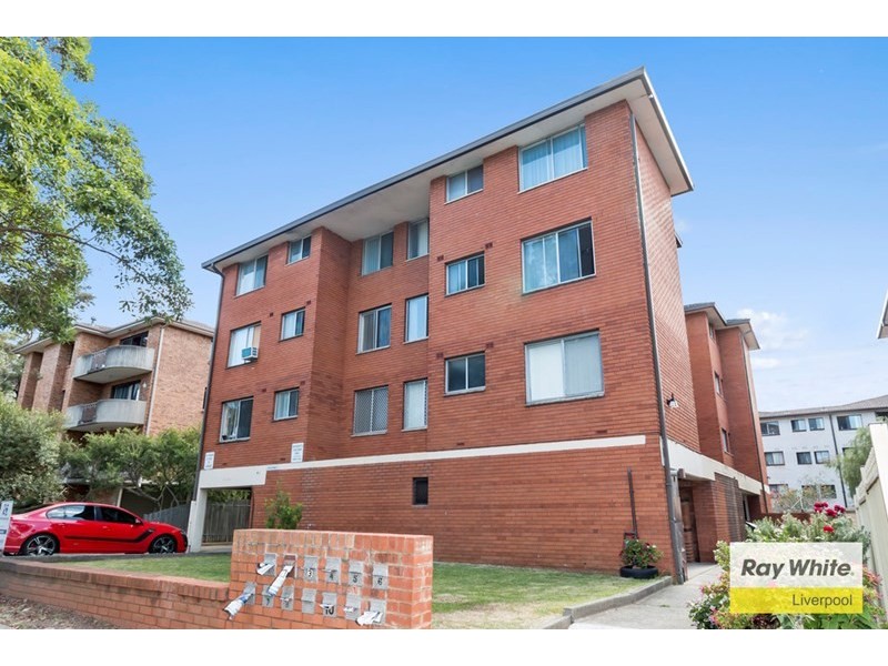 1/41 Castlereagh Street, Liverpool NSW 2170