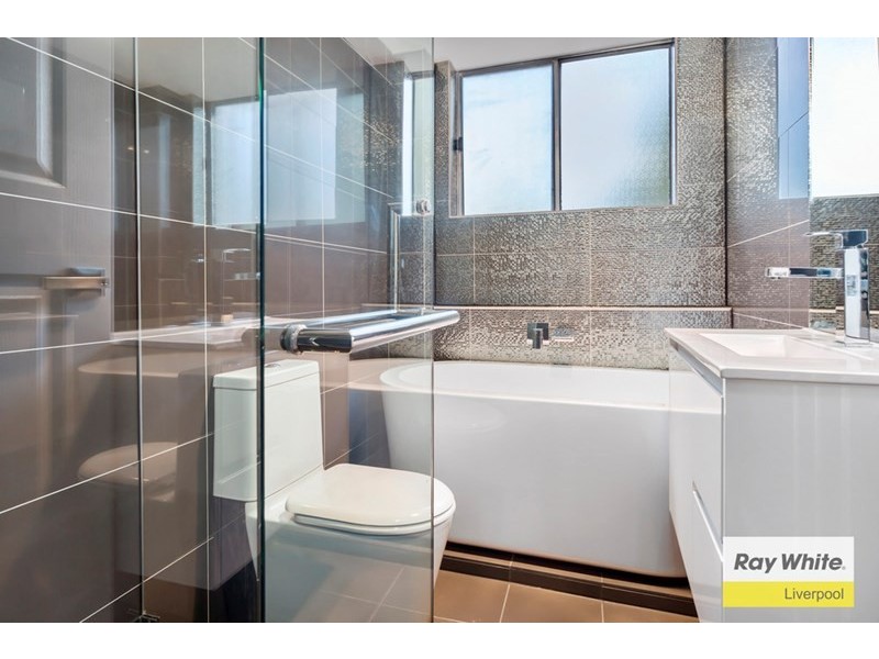 1/41 Castlereagh Street, Liverpool NSW 2170