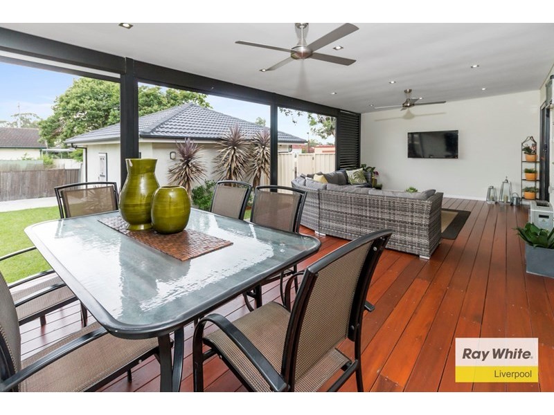 15 Glenwari Street, Sadleir NSW 2168