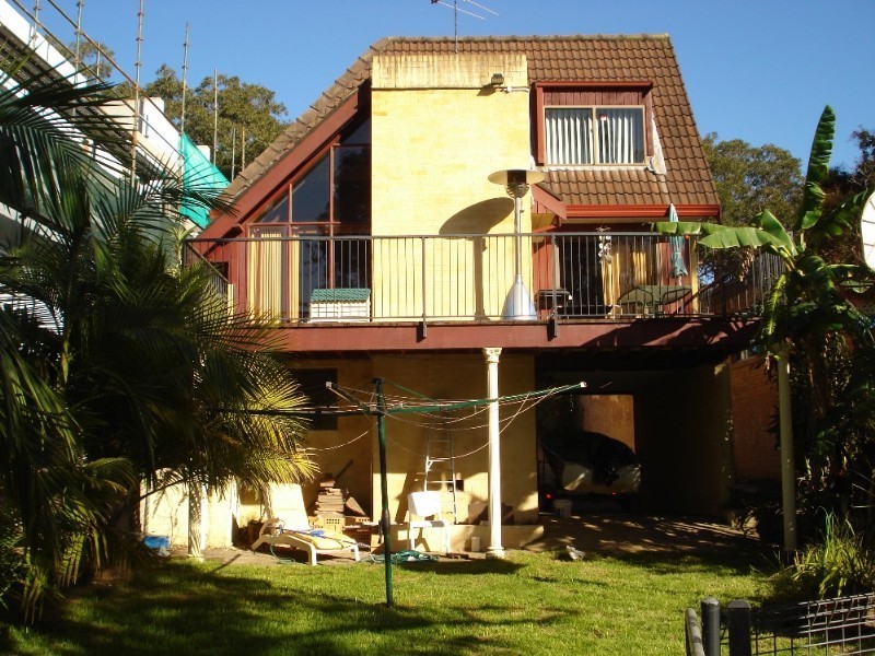 12 St George Crescent, Sandy Point NSW 2172