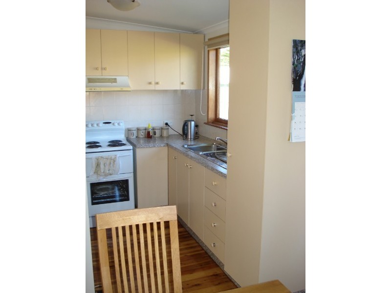 12 Brain Avenue, Lurnea NSW 2170