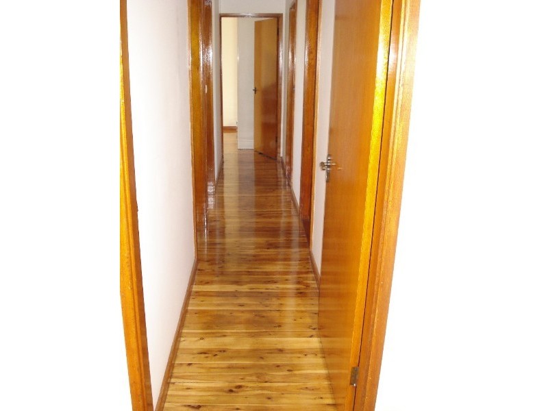 12 Brain Avenue, Lurnea NSW 2170