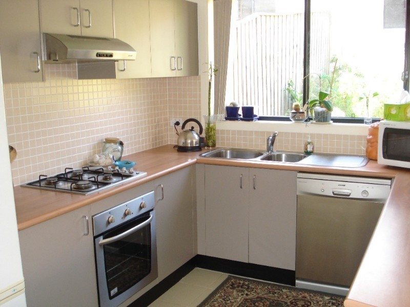 West Hoxton NSW 2171