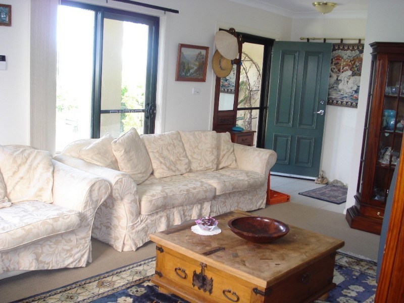 West Hoxton NSW 2171