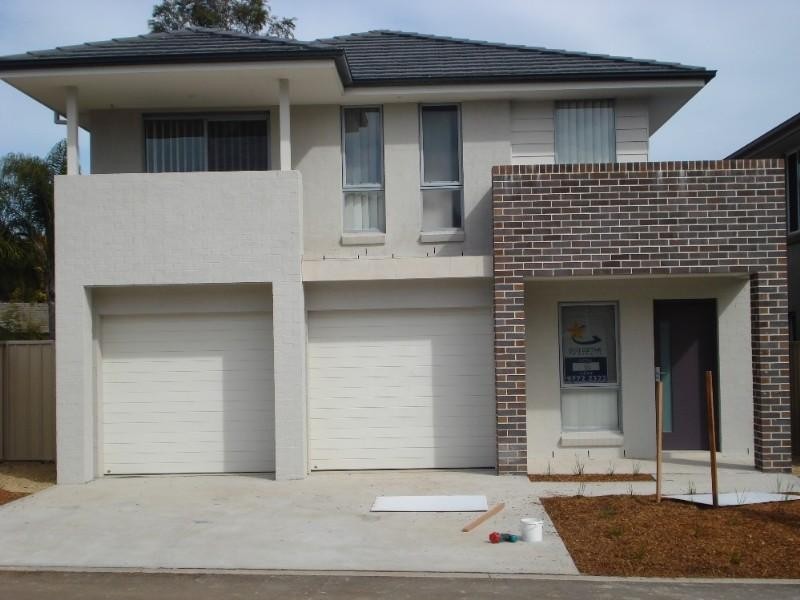 23 Sammut Crescent, Chipping Norton NSW 2170