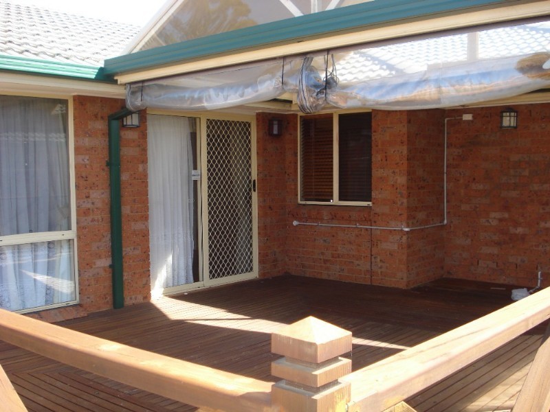 22 Nethercote Drive, Prestons NSW 2170