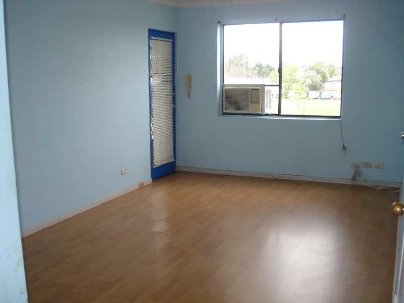 7/22-24 Remembrance Drive, Warwick Farm NSW 2170