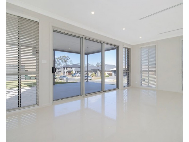 14 Vinny Road, Edmondson Park NSW 2174