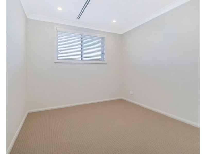 14 Vinny Road, Edmondson Park NSW 2174