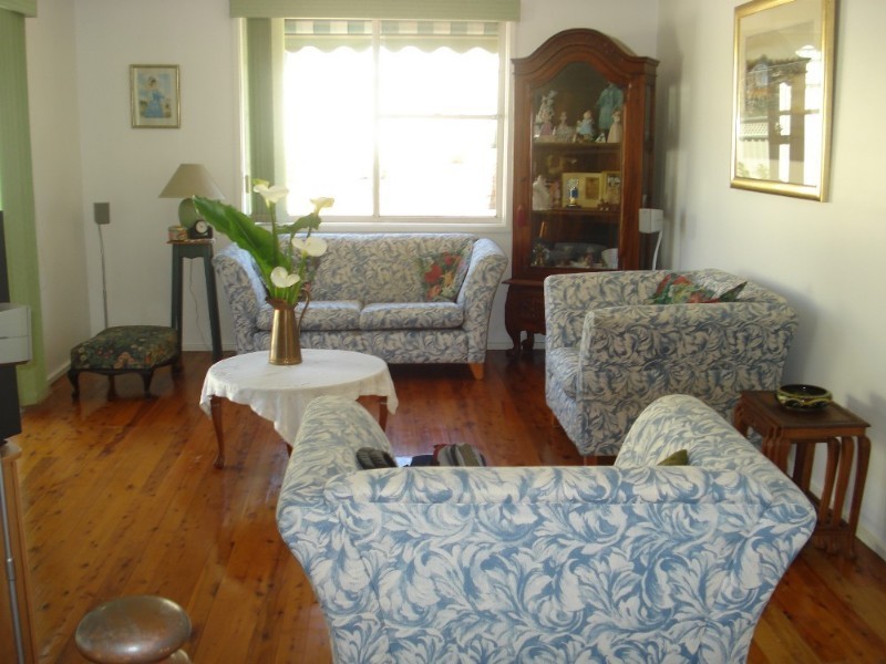 71 St Andrews Blvde, Casula NSW 2170